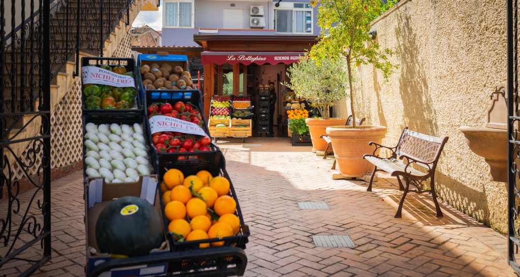 Il cortile della bottega
